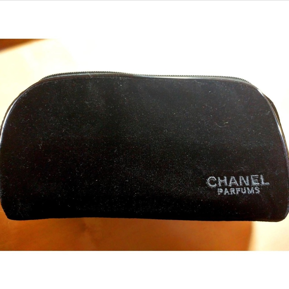 Authentic CHANEL Parfums makeup bag, black velvet